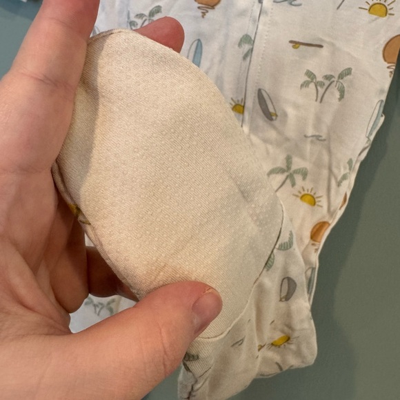 GOUMI surfing sleeper - Picture 7 of 16